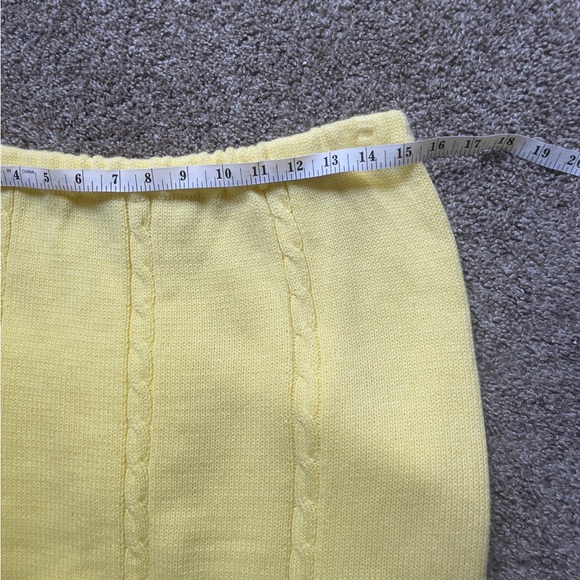 Elegant Cream Cable Knit Sweater Set - Picture 7 of 10